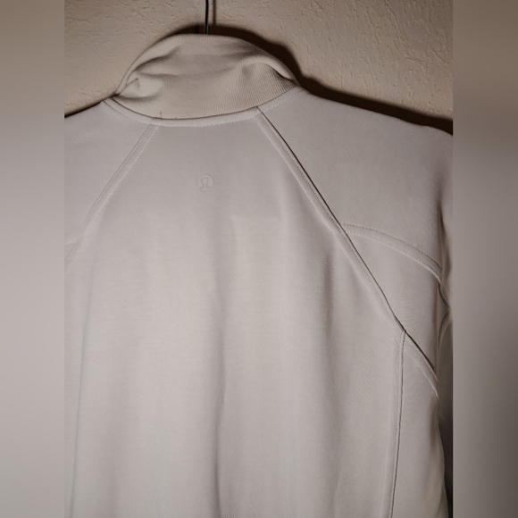 Lululemon Kangaroo Pocket Dress - Picture 5 of 8